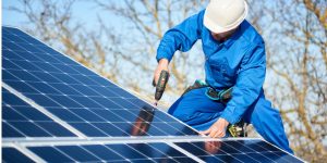 Installation Maintenance Panneaux Solaires Photovoltaïques à Gazax-et-Baccarisse